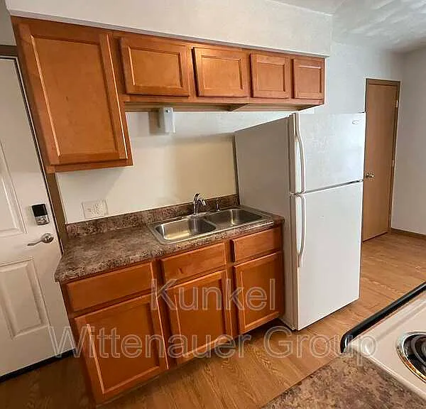 1806-3 Jamestown Rd — Photo 5