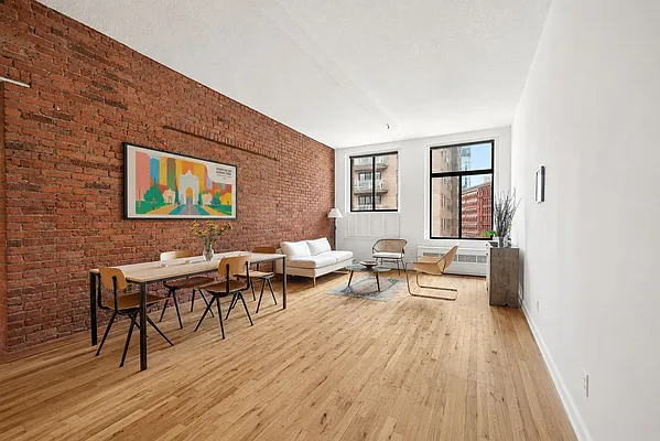 Living room, photo 1