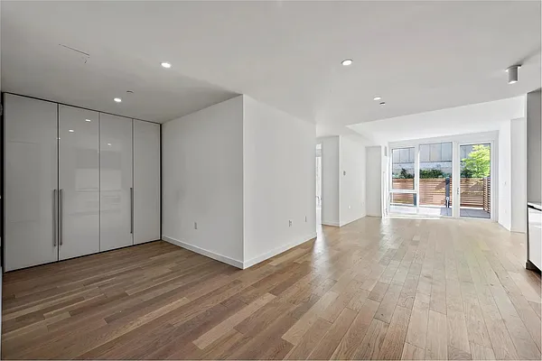 Rented by Owner | media 5