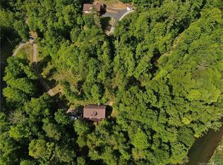 LOT Blackberry Rdg, Burnsville, NC 28714