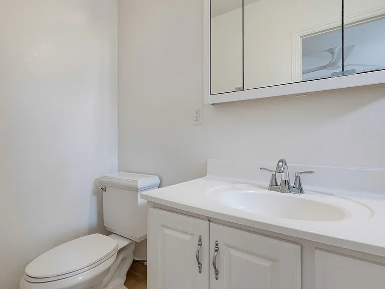 4356 Louisiana St — Photo 13
