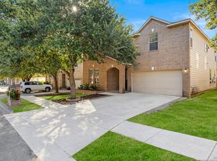 7114 Avery Rd, Live Oak, TX 78233