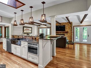 35 Fawn Dr, Reading, PA 19607