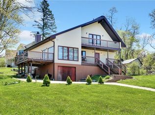 26 Mountain Park Rd, Monroe, NY 10950