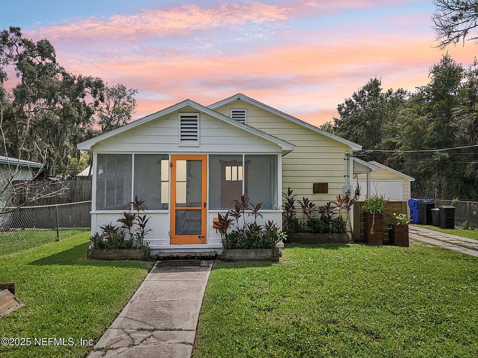 1st image of 217 COVINO Avenue