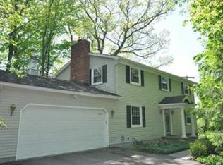 3931 Waldenwood Dr, Ann Arbor, MI
