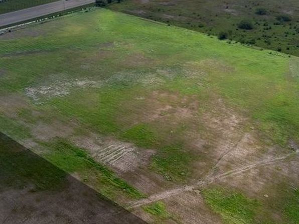 2560 US-181 S, Karnes City, TX 78118