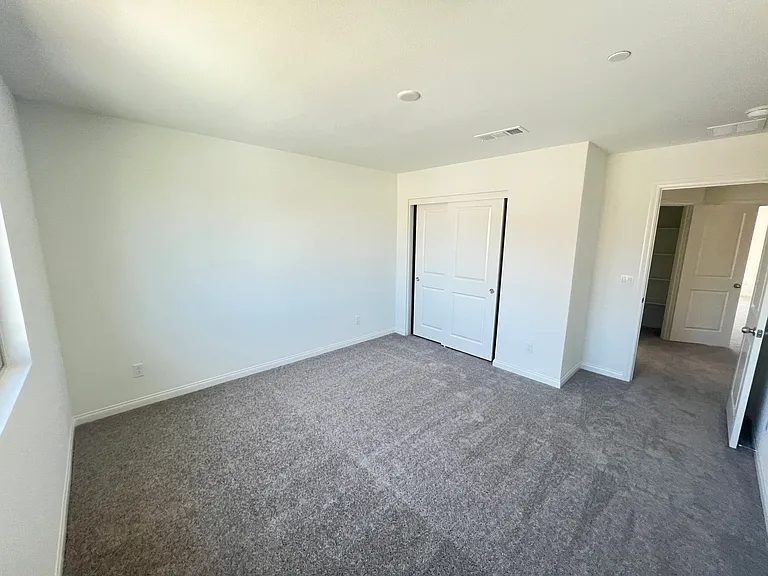 21469 Thomas Ct — Photo 73