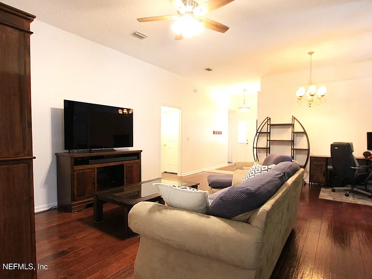 509 Candyroot Ct — Photo 6