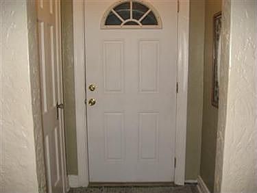2nd image of 140 Linden St