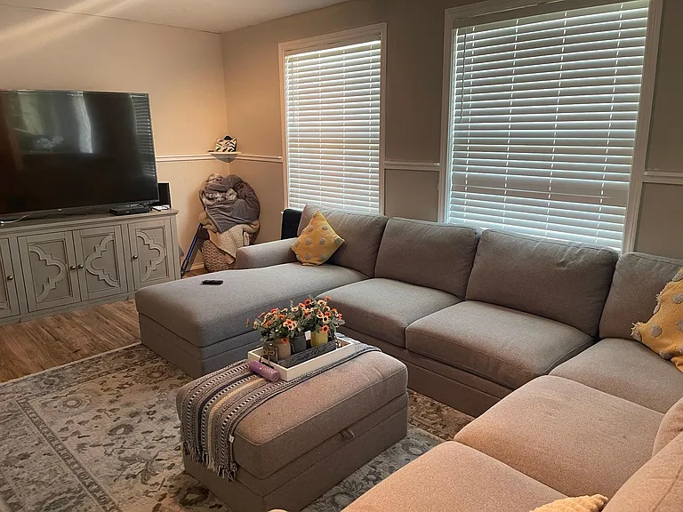 18156 Spicebush Ave — Photo 3