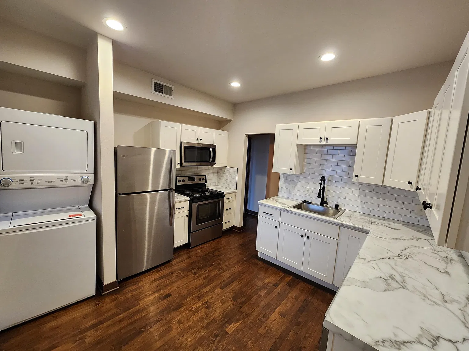 2314 W Wells St. — Photo 1