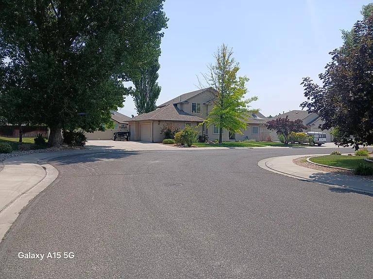 630 Sovereign Ln — Photo 11
