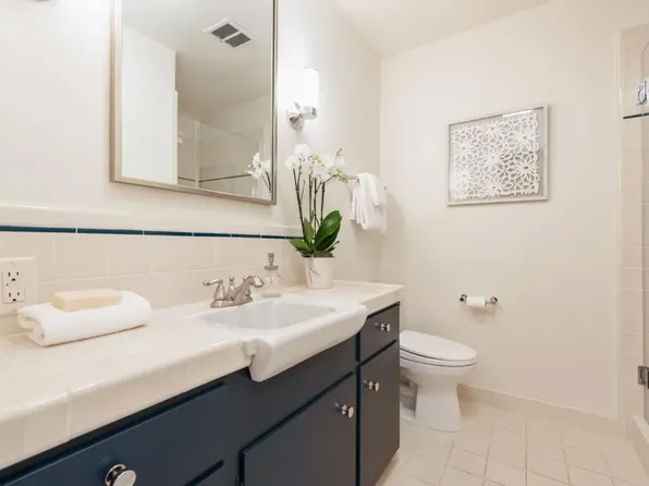 756 University Ave, Palo Alto, CA 94301