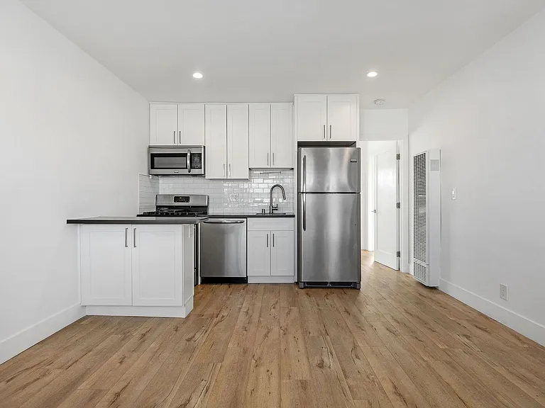 1750 Sycamore LLC — Photo 16