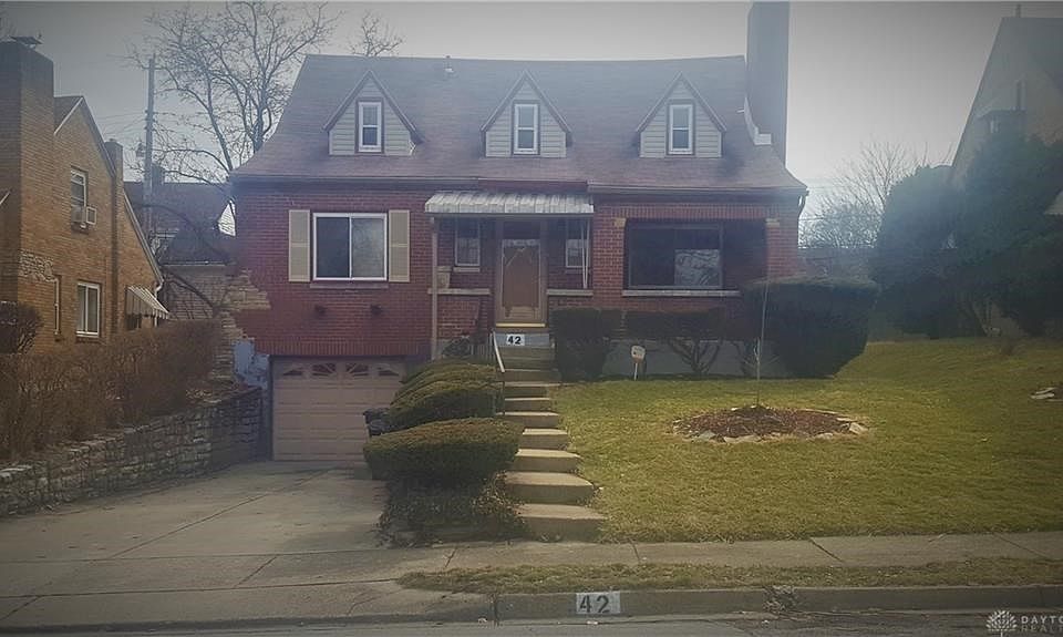 1st image of 42 W Maplewood Ave