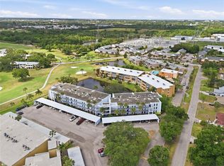 225 Country Club Dr APT C332, Largo, FL 33771