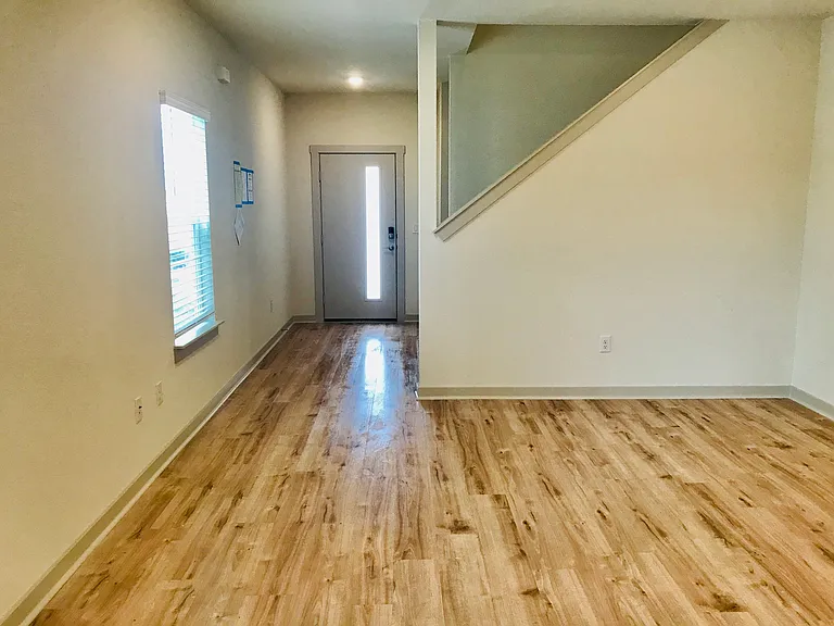 2013 Daleside Ln — Photo 3