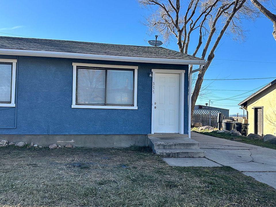 1st image of 377 N Wood Cir