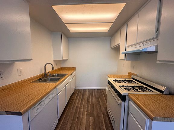 5th image of 2398 Benidorm Cir APT 103