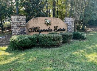 191 Magnolia Estates Dr, Alexander City, AL 35010