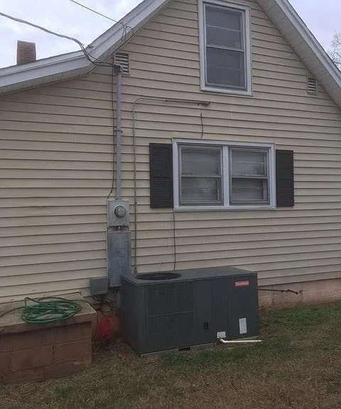 81 Wallace St — Photo 8