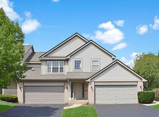 2094 Constitution Ct, Elgin, IL 60123