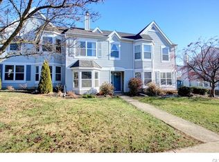 1264 Forest Rd, Whitehall, PA 18052