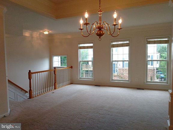 5th image of 5301 Cozy Glen Ln