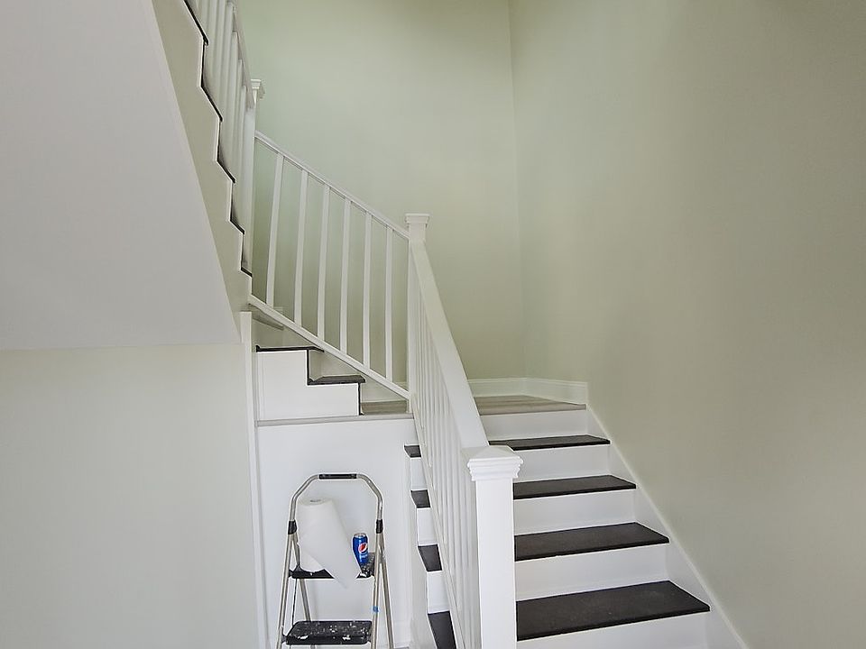 1st image of 8711 Apricot St