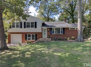 735 Williams Cir, Chapel Hill, NC 27516