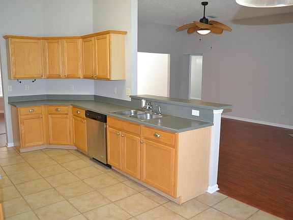 5th image of 1948 Spoonbill St
