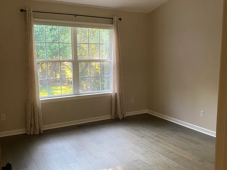 110 Brookwood Creek Dr — Photo 12