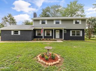 11736 Georgetowne Dr, Knoxville, TN 37934