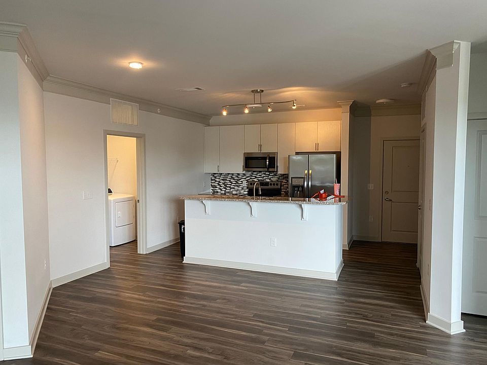 1st image of 9410 Segundo Ln #308