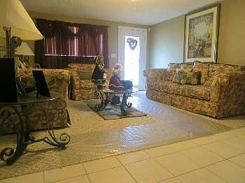 3rd image of 5891 Driftwood Dr