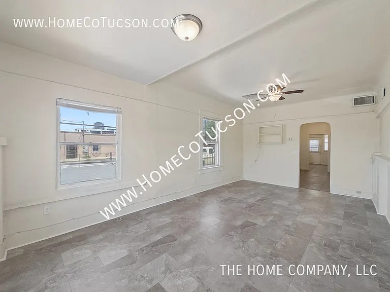 517 S Main Ave — Photo 5