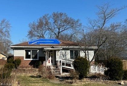 1st image of 481 Columbia Ave
