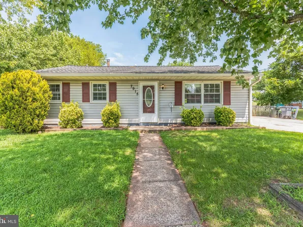 7915 Manassas Dr, Manassas, VA 20111