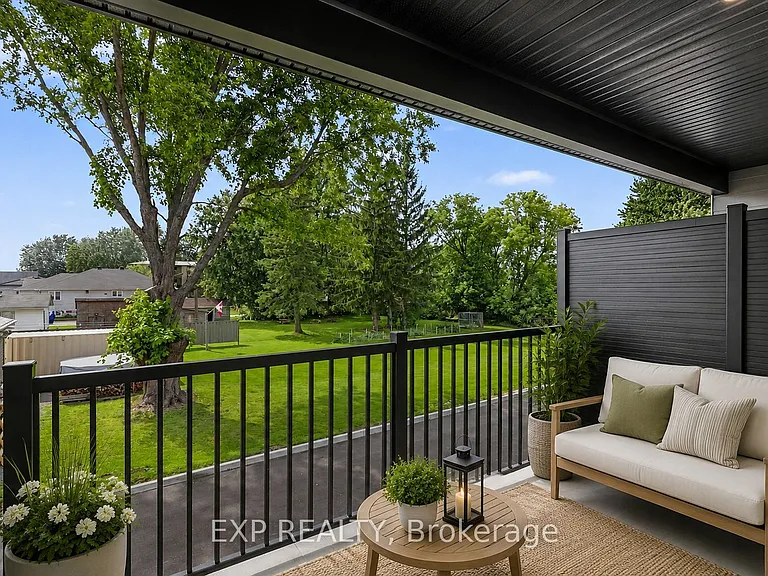 1089 Notre Dame St #6 — Photo 9