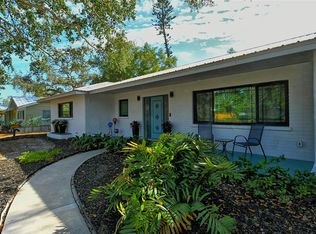 2708 Siesta Dr, Sarasota, FL 34239