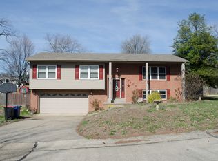 7400 Edgedale Dr, Newburgh, IN