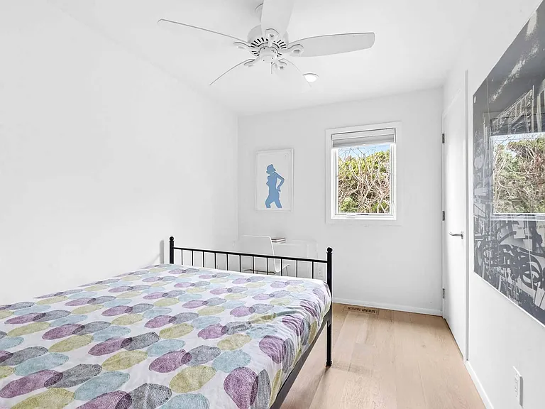 43 Beach Ave — Photo 10