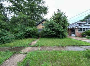1825 Grant Ave, Rockford, IL 61103