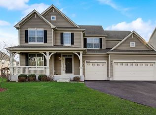 4051 Pompton Ave, Elgin, IL 60124