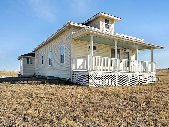 2nd image of 1405 Private Road 104