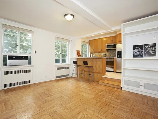 Rented by Sotheby's International Realty | media 33