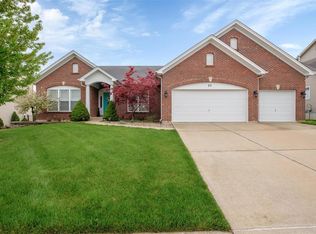 23 Milton Brennan Manor Ct, Wentzville, MO 63385
