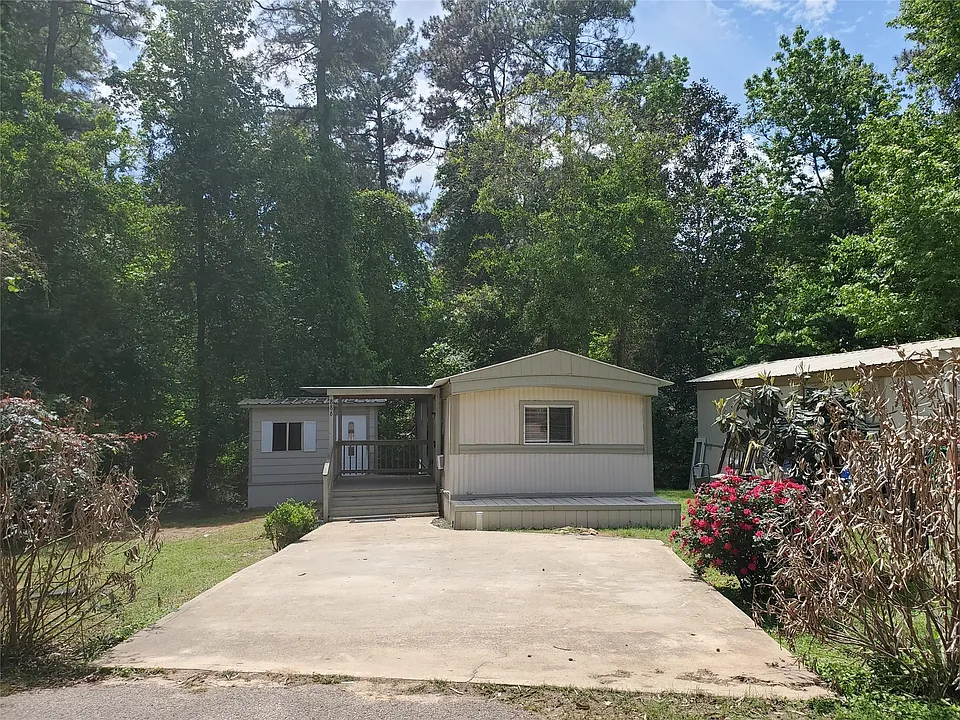 886 Queenswood