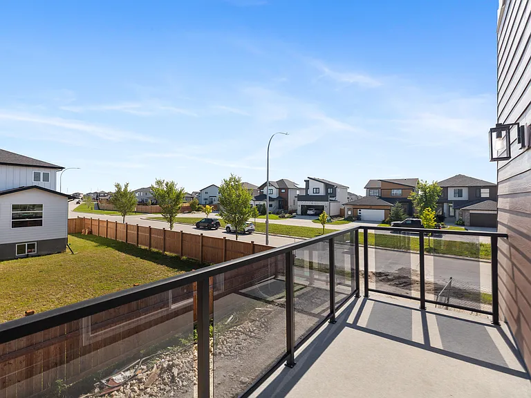 11 Merkel Manza Blvd — Photo 68